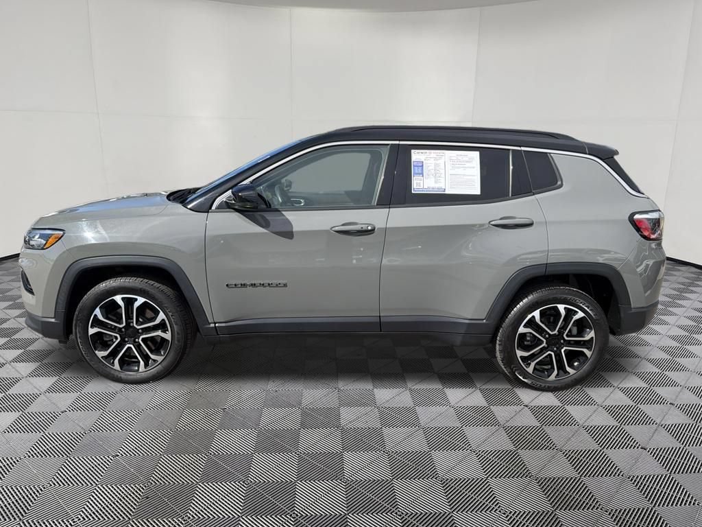 Used 2024 Jeep Compass Limited AWD/4WD image 4