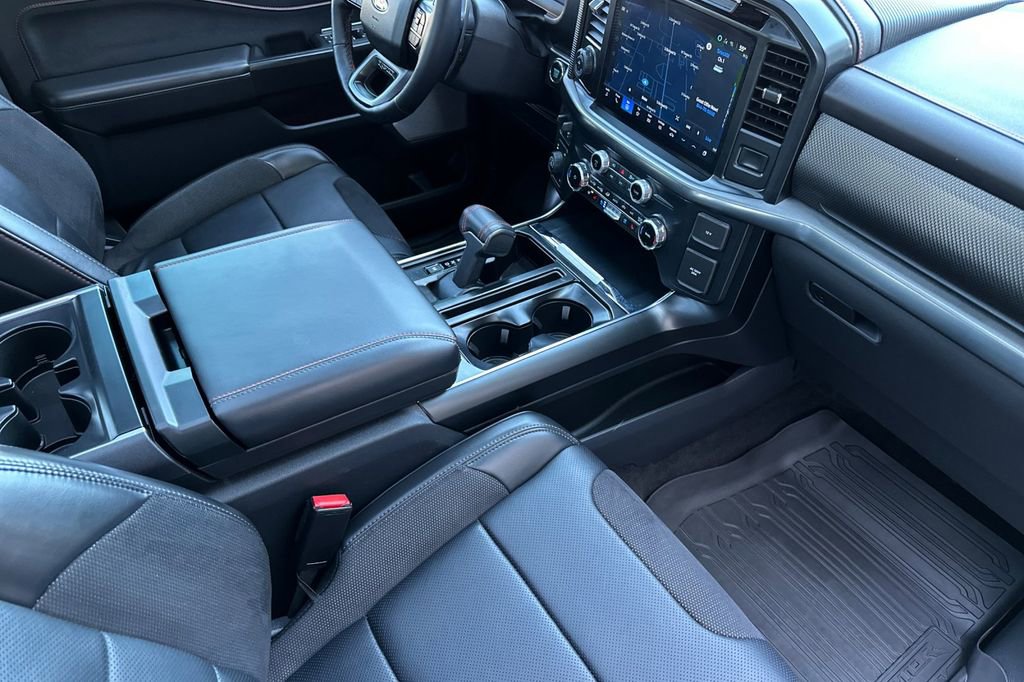 Used 2025 Ford F150 Raptor AWD/4WD image 15