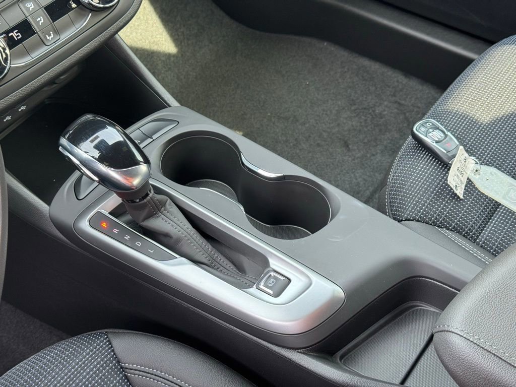 New 2026 Buick Envista Preferred w/ Advanced Safety Package image 28