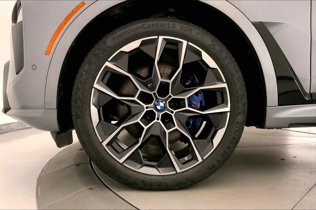 Certified 2024 BMW X7 M60i w/ Executive Package AWD/4WD image 8