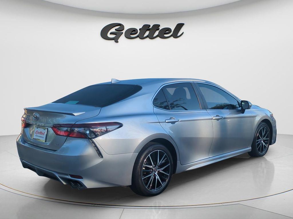 Certified 2023 Toyota Camry SE w/ Convenience Package FWD image 5