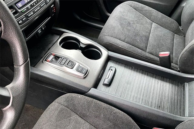 Used 2022 Honda Pilot Sport image 15