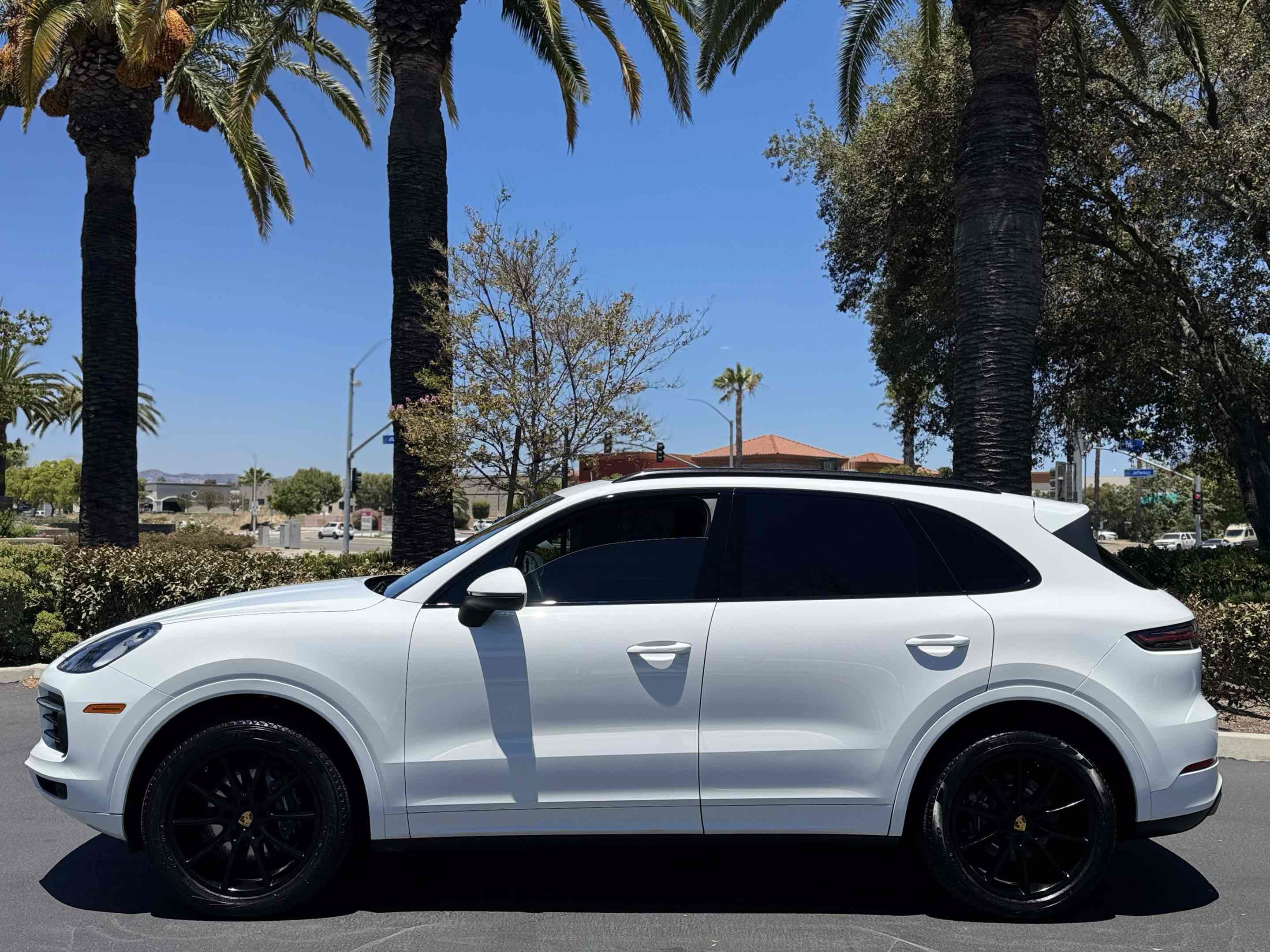 Used 2019 Porsche Cayenne AWD/4WD image 20