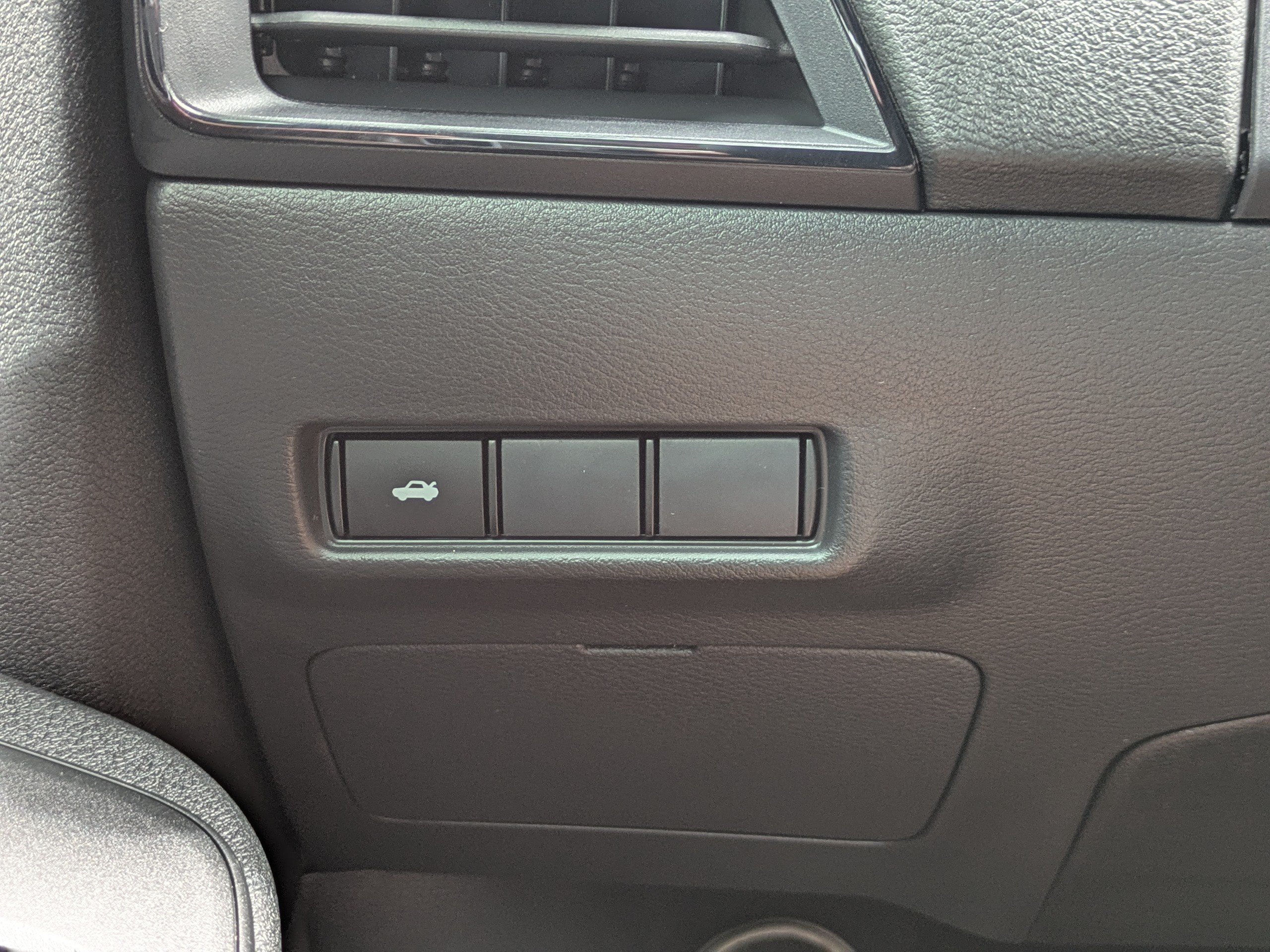 New 2027 Nissan Sentra SV FWD image 24