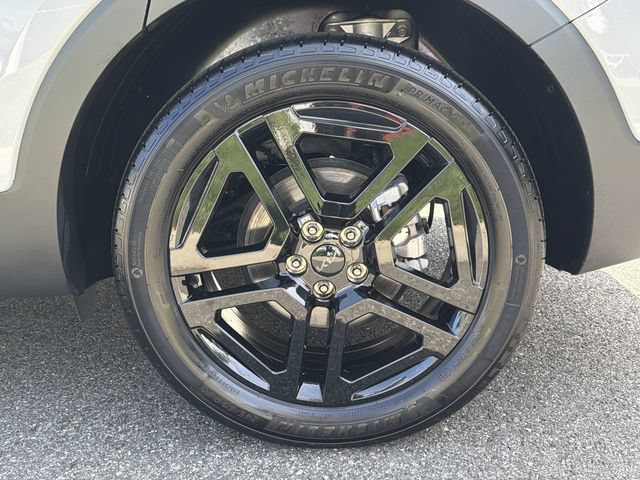 Used 2025 Kia Telluride EX X-Line AWD/4WD image 11