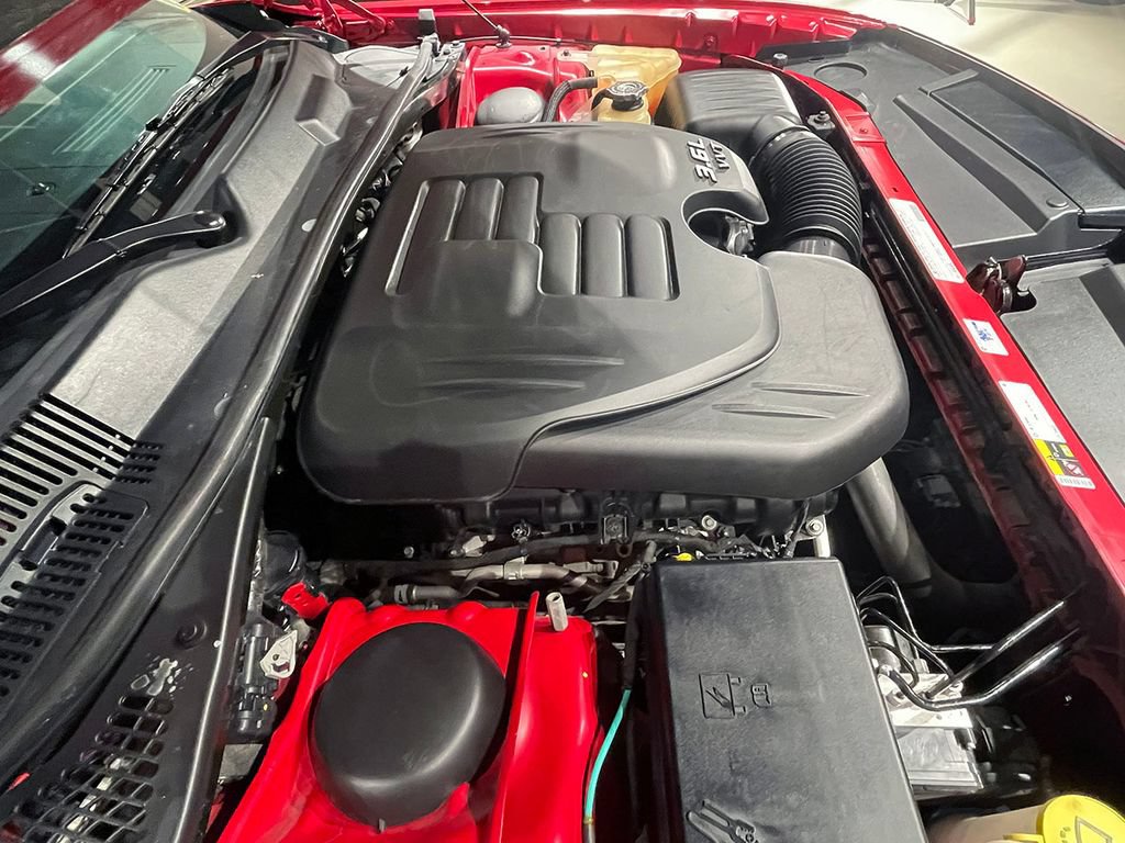 Used 2012 Dodge Challenger SXT Plus RWD image 37