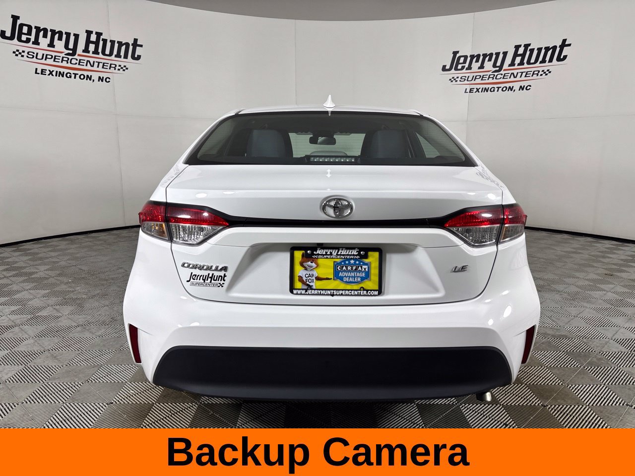 Used 2025 Toyota Corolla LE FWD image 7