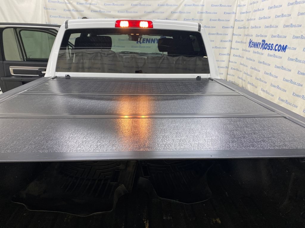 Used 2022 RAM 1500 Warlock AWD/4WD image 16