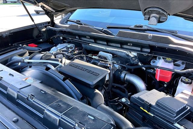 Used 2024 Chevrolet Silverado 3500 High Country w/ Midnight Edition image 33