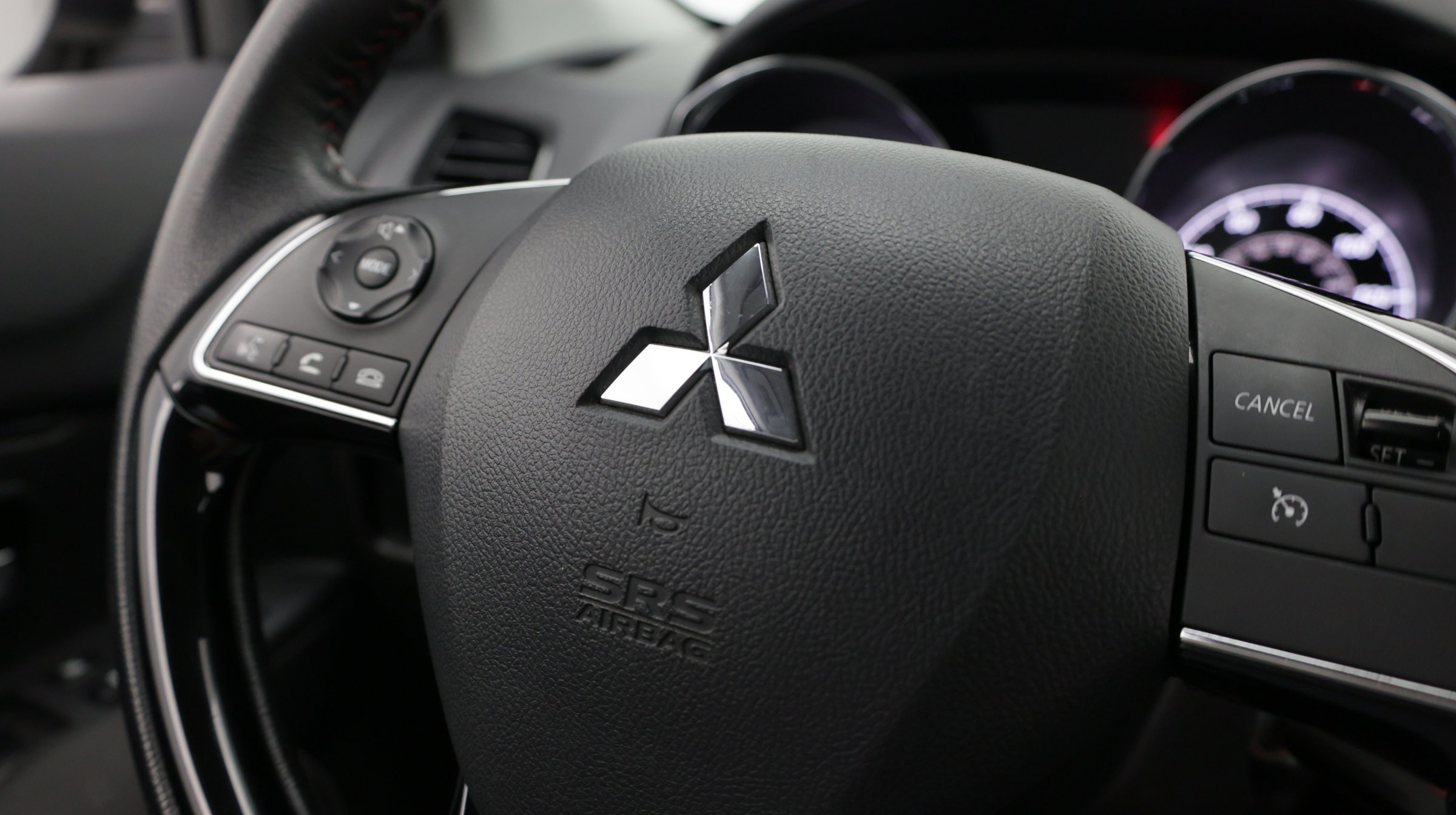 Used 2024 Mitsubishi Outlander Sport LE AWD/4WD image 27