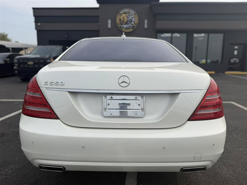 Used 2010 Mercedes-Benz S 550 image 5