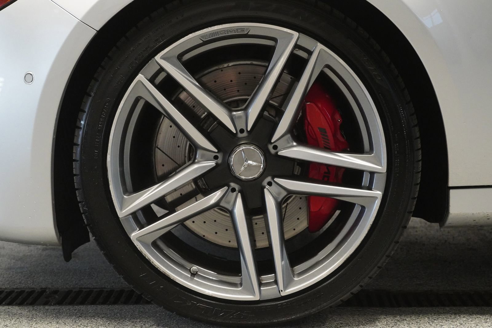 Used 2019 Mercedes-Benz E 63 AMG S image 8