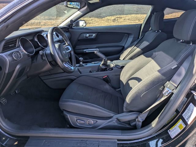 Used 2017 Ford Mustang GT w/ GT Performance Package RWD image 20
