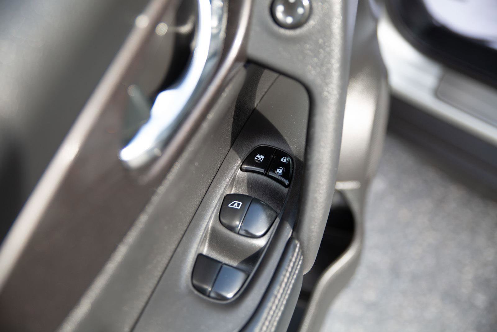 Used 2019 Nissan Rogue SV w/ Premium Package image 20