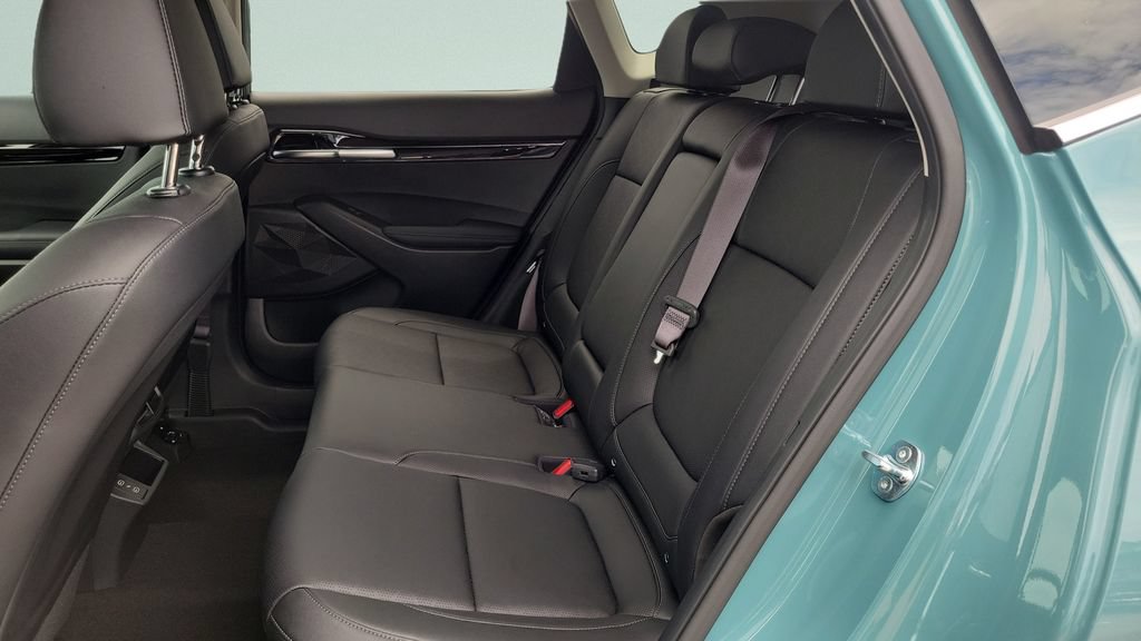 Used 2025 Kia Seltos EX w/ EX Sunroof Package FWD image 10