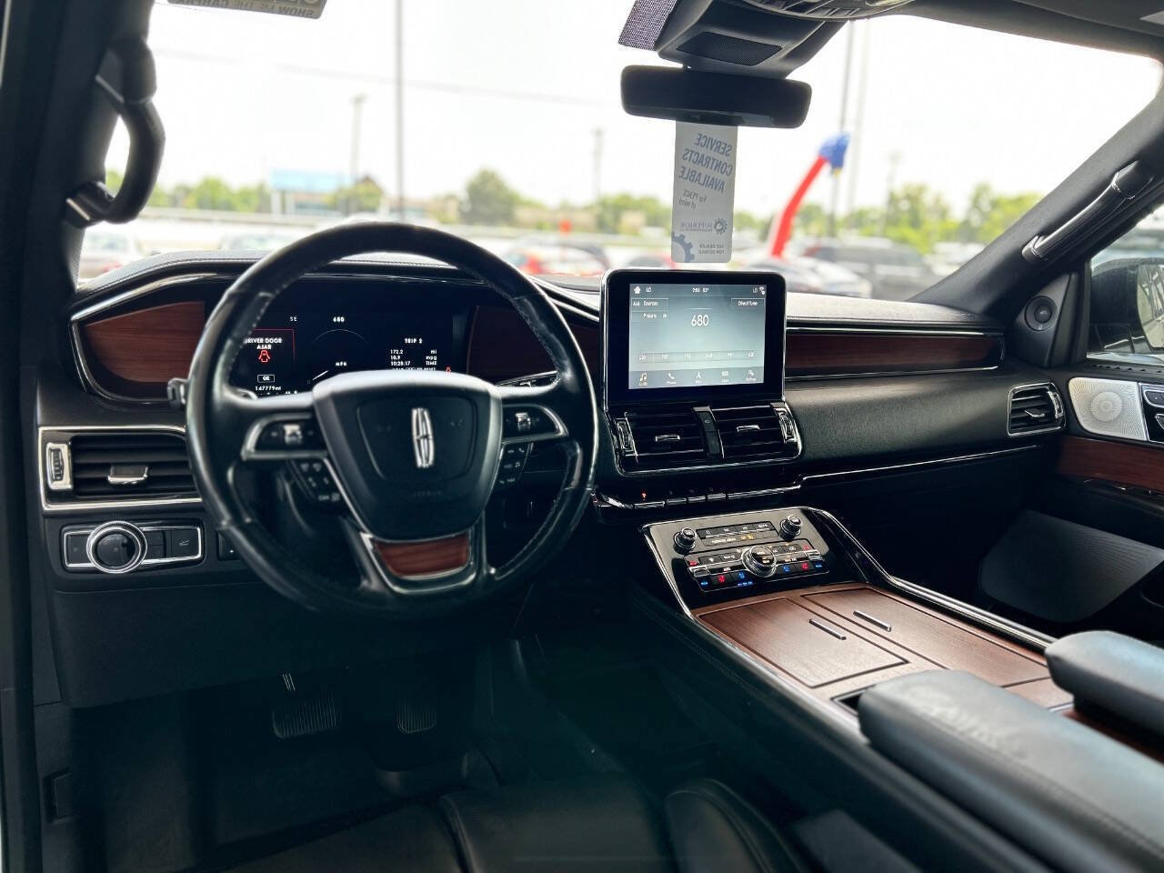 Used 2018 Lincoln Navigator L Reserve w/ Technology Package AWD/4WD image 46