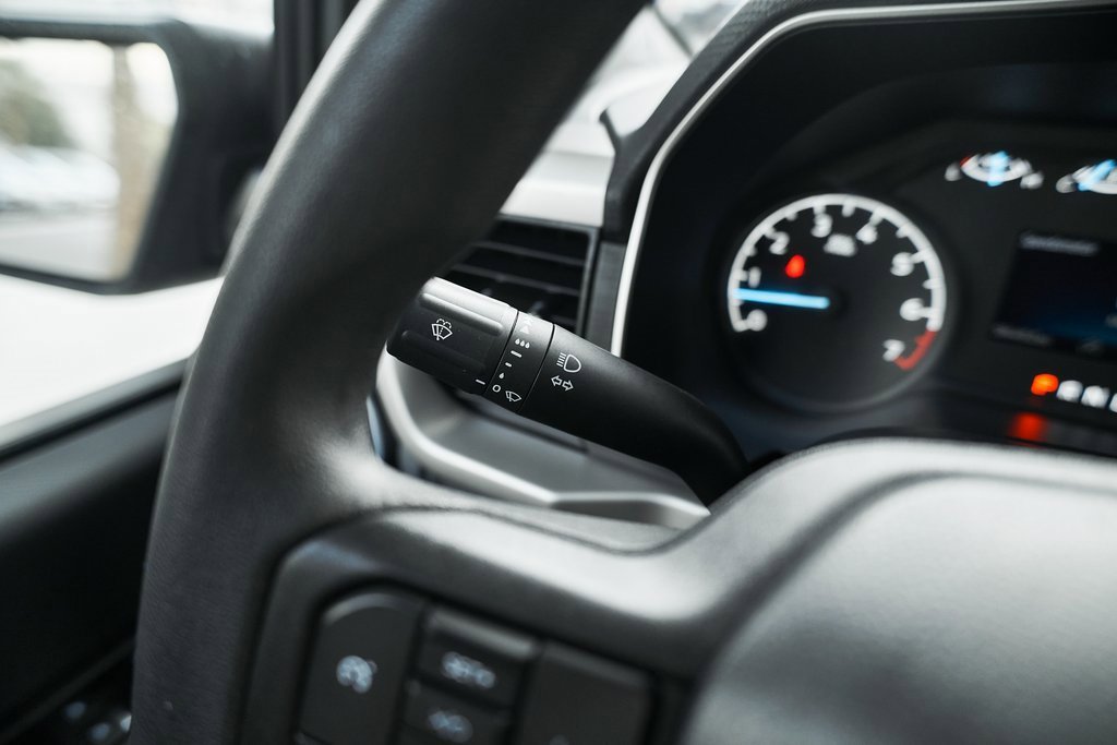 Used 2023 Ford F150 XLT image 40