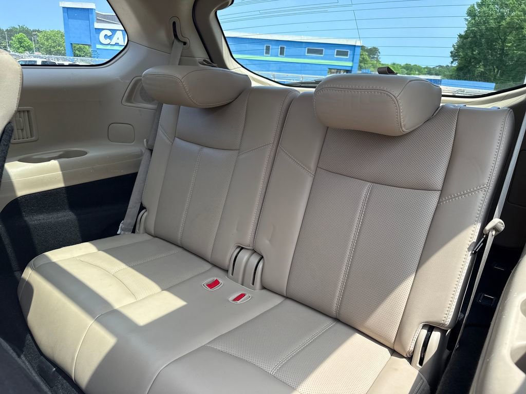 Used 2019 Nissan Pathfinder Platinum FWD image 25