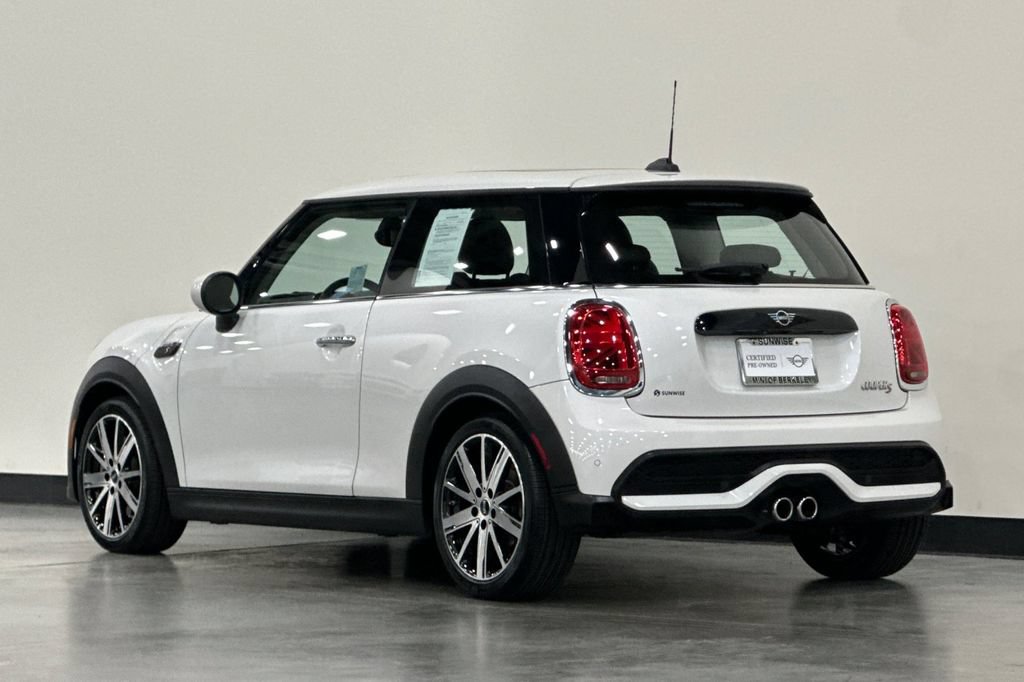 Certified 2024 MINI Cooper S w/ Signature Upholstery Package FWD image 6