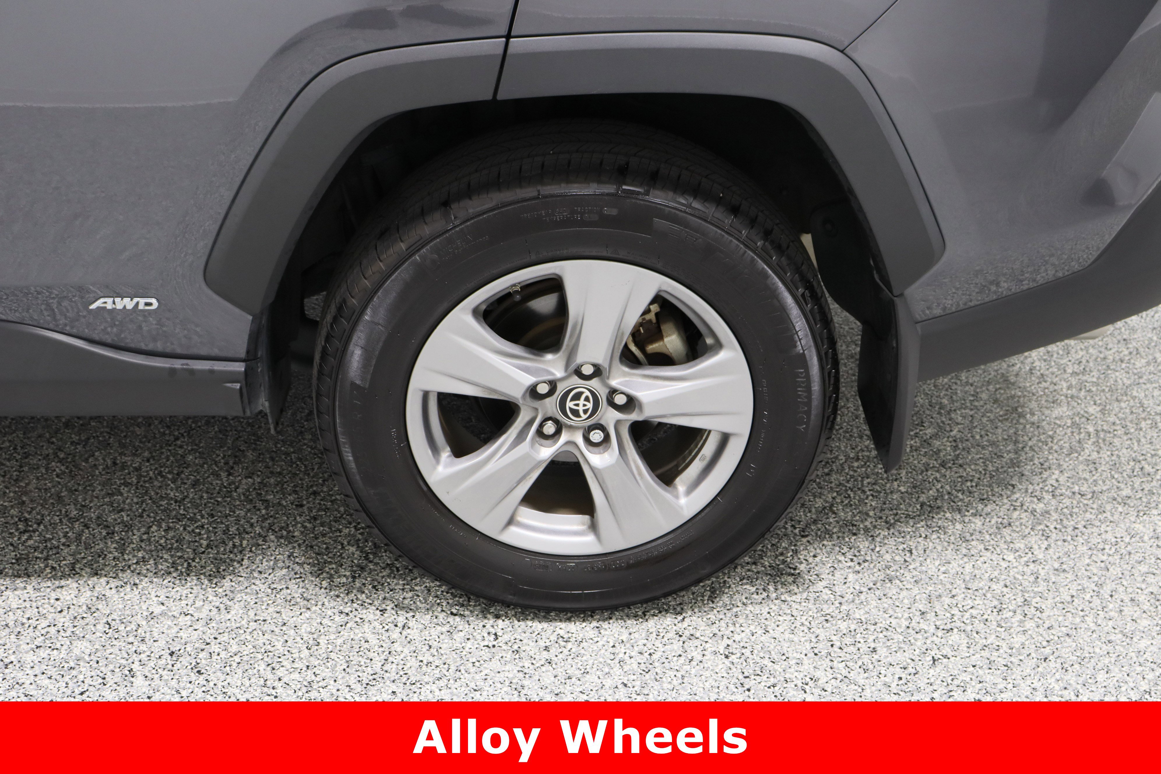 Used 2024 Toyota RAV4 LE image 10