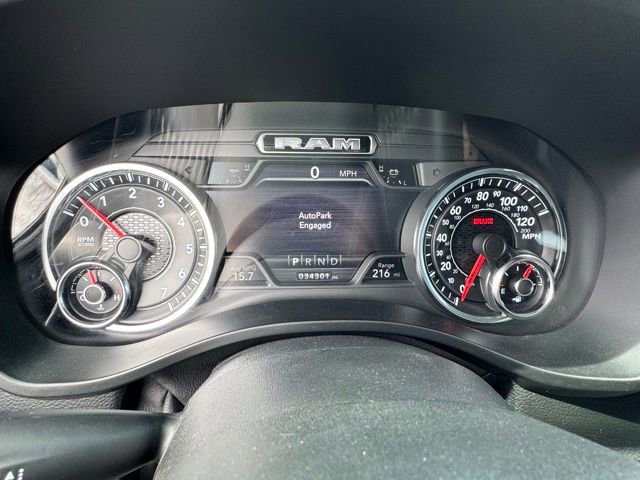 Used 2020 RAM 1500 Big Horn w/ Built-to-serve Edition image 25