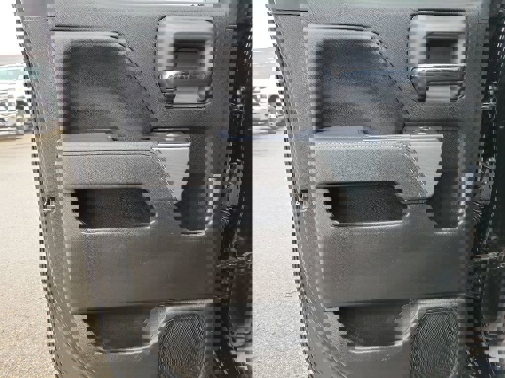 Certified 2017 Chevrolet Silverado 1500 LT w/ Rally 2 Edition image 10