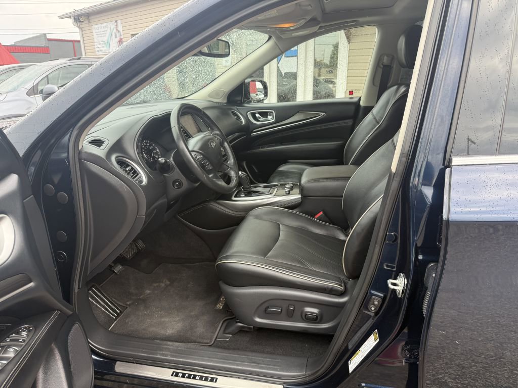 Used 2020 INFINITI QX60 Luxe w/ Essential Package image 6