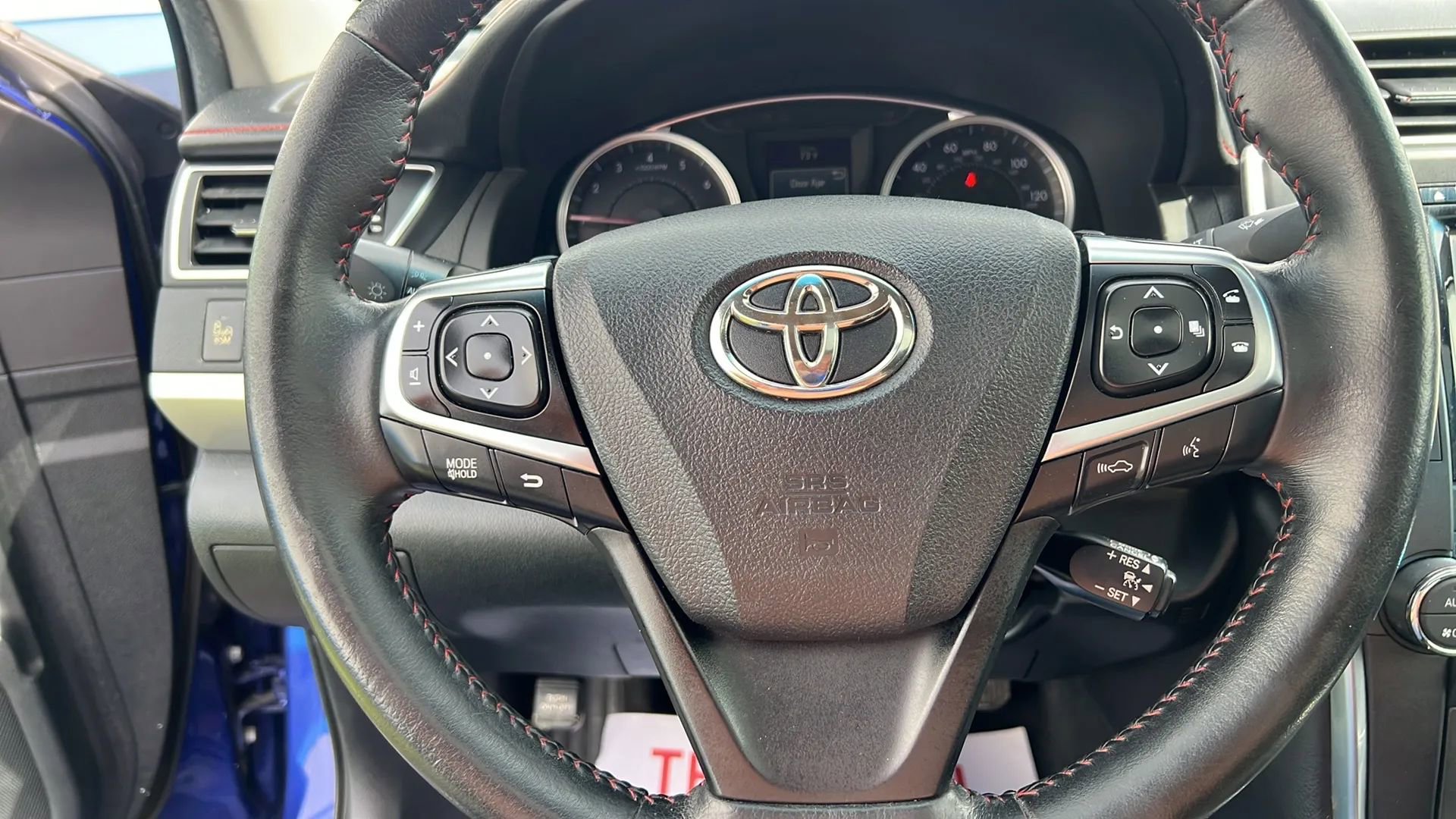 Used 2015 Toyota Camry XSE w/ Advanced Technology Package FWD image 27