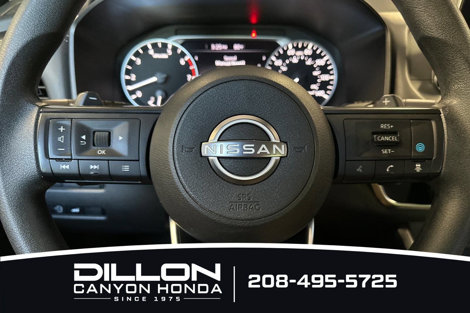 Used 2024 Nissan Rogue SV AWD/4WD image 25