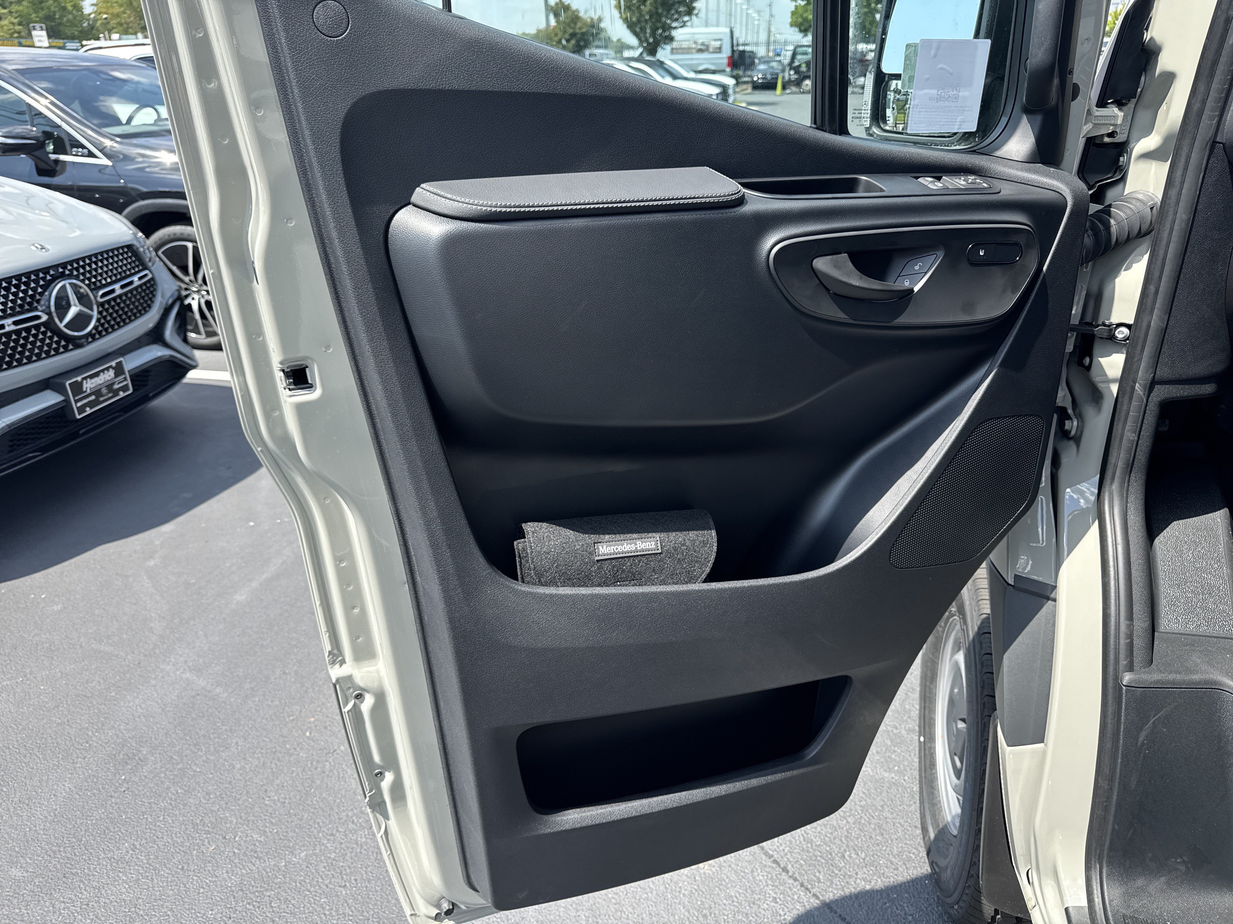 New 2026 Mercedes-Benz Sprinter 2500 image 13