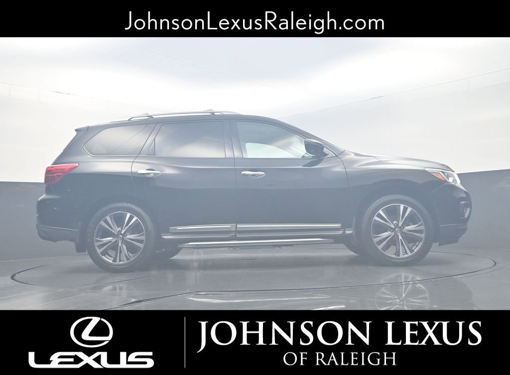 Used 2020 Nissan Pathfinder Platinum image 20