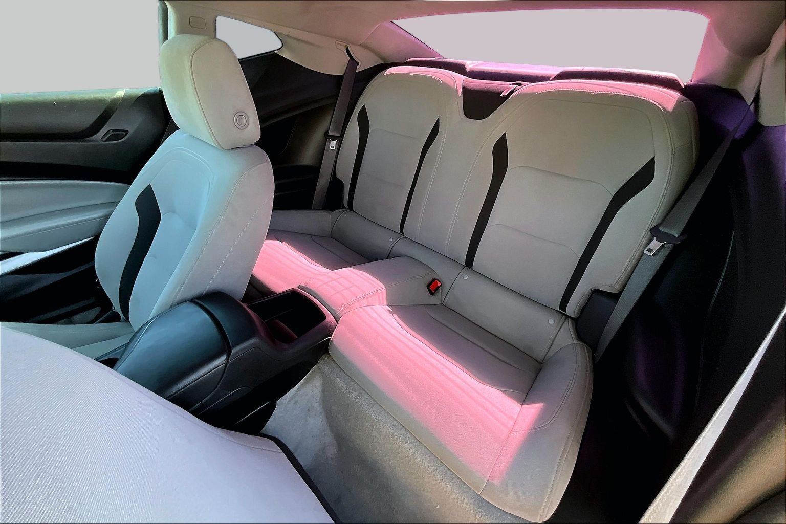Used 2017 Chevrolet Camaro SS RWD image 24