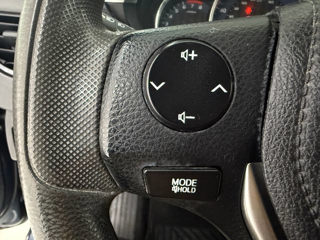 Used 2015 Toyota Corolla L FWD image 10