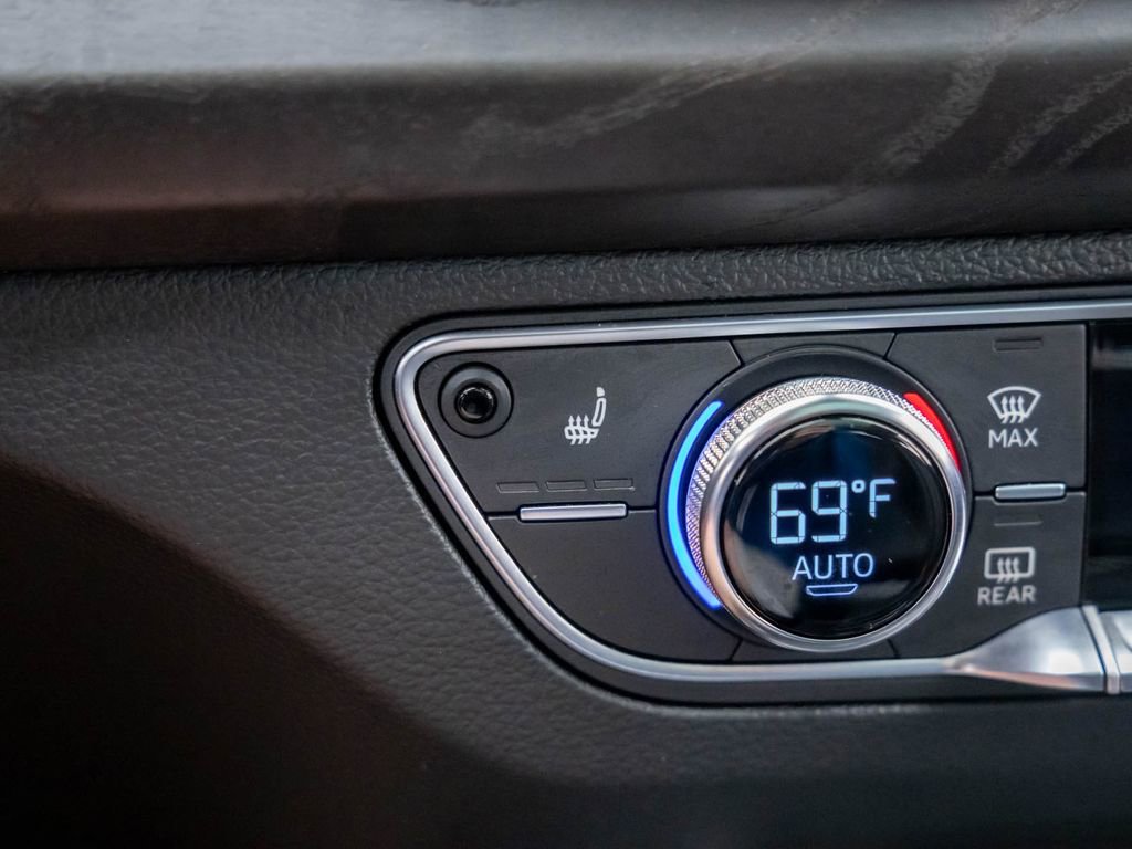 Used 2020 Audi Q5 2.0T Premium w/ Convenience Package image 28