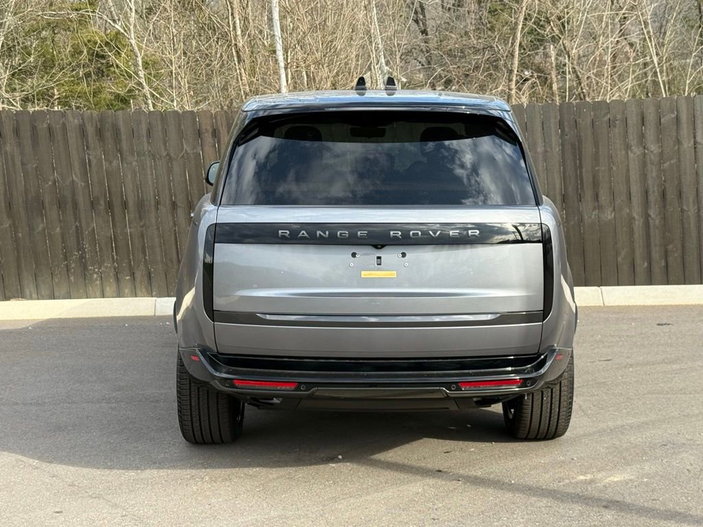 New 2026 Land Rover Range Rover SE image 4