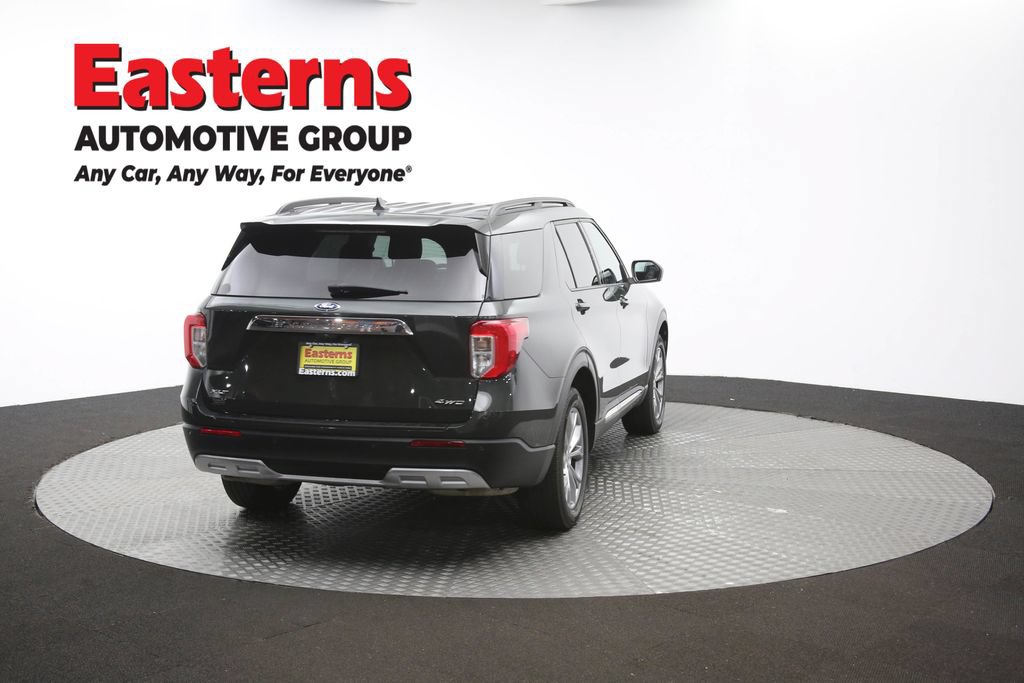 Used 2022 Ford Explorer XLT w/ Equipment Group 202A AWD/4WD image 42