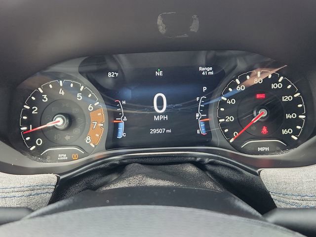 Used 2022 Jeep Compass Latitude FWD image 36