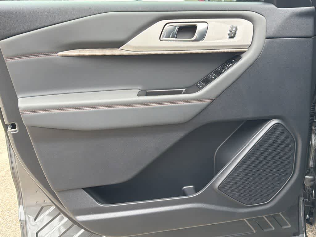 New 2026 Ford Explorer Active image 11