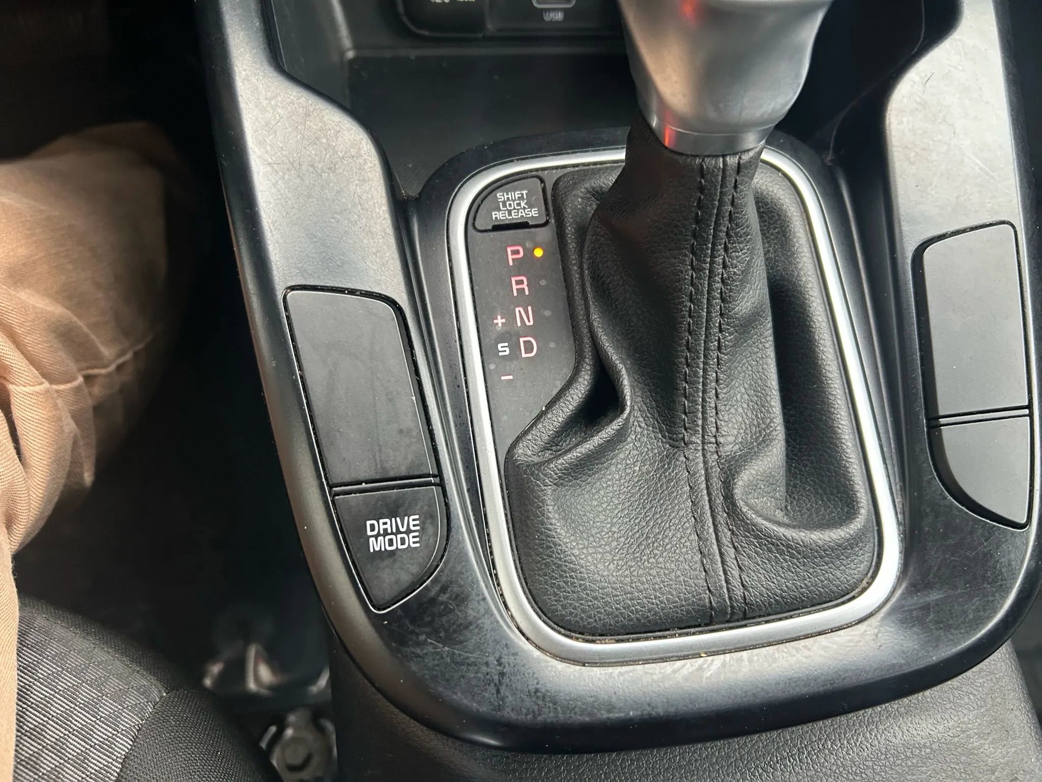 Used 2020 Kia Soul LX image 10