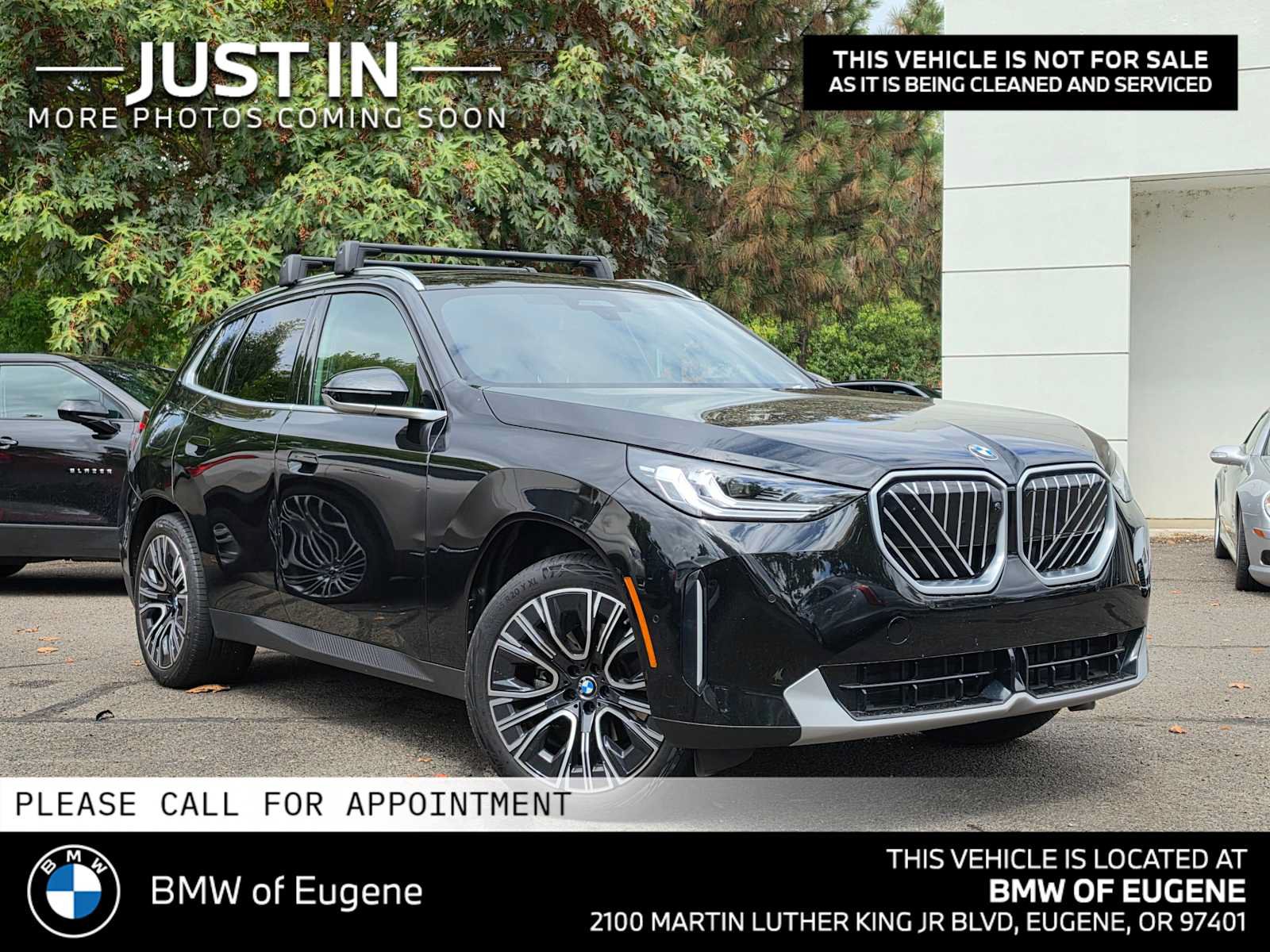 Used 2025 BMW X3 xDrive30i w/ Premium Package AWD/4WD image 1