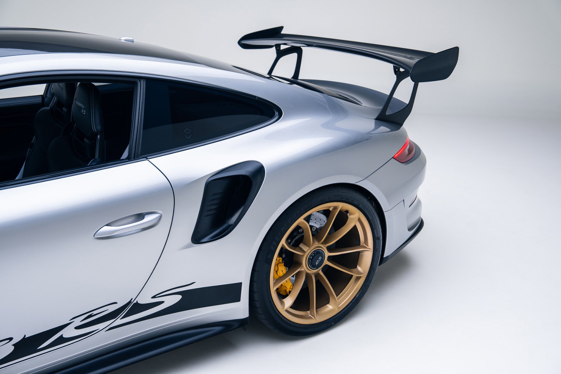 Used 2019 Porsche 911 GT3 RS image 18