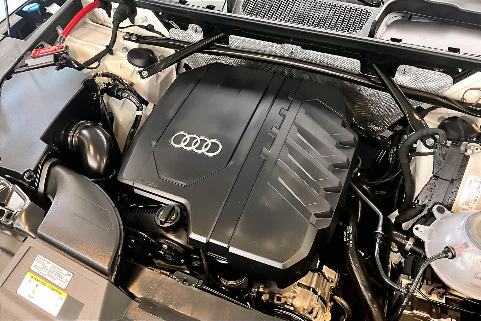Used 2024 Audi Q5 2.0T Premium AWD/4WD image 31