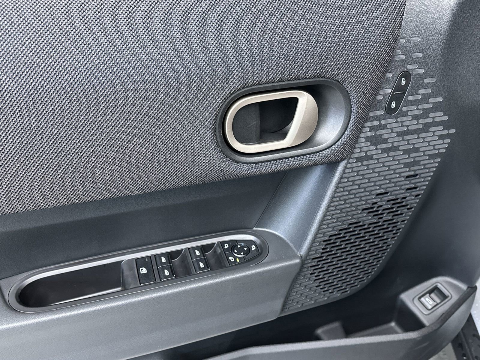 New 2026 MINI Cooper 4-Door Hardtop FWD image 15