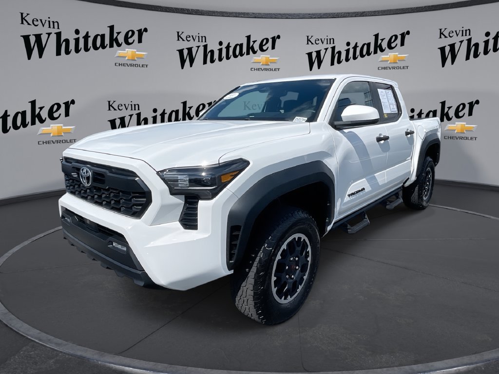 Used 2024 Toyota Tacoma TRD Off-Road AWD/4WD image 1