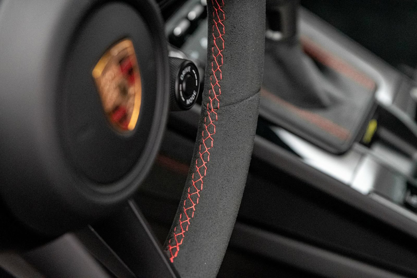 Used 2026 Porsche 911 GT3 RWD image 18