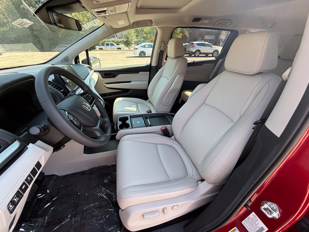 Used 2026 Honda Odyssey EX-L image 11
