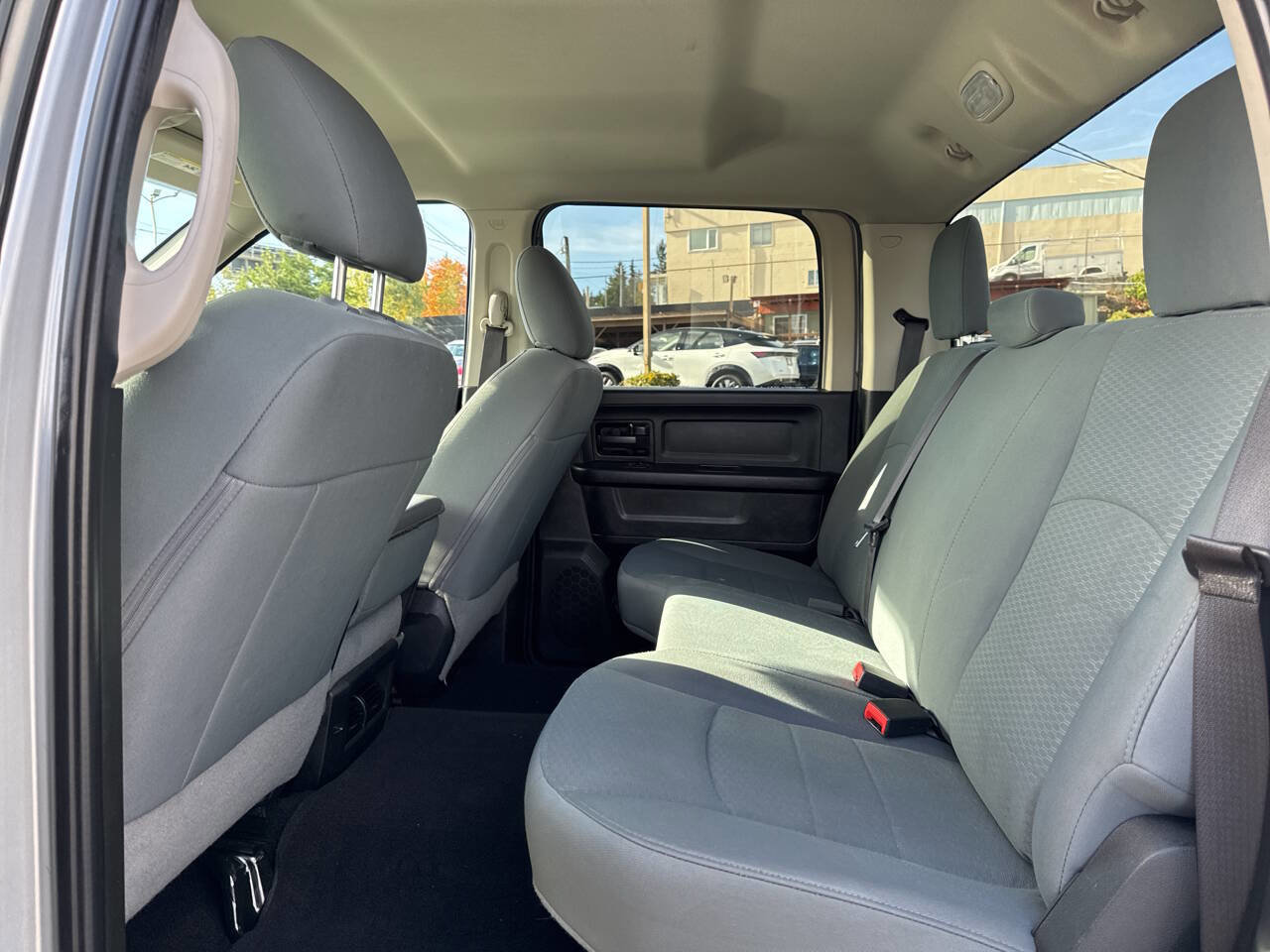 Used 2018 RAM 2500 Tradesman w/ Chrome Appearance Group image 22