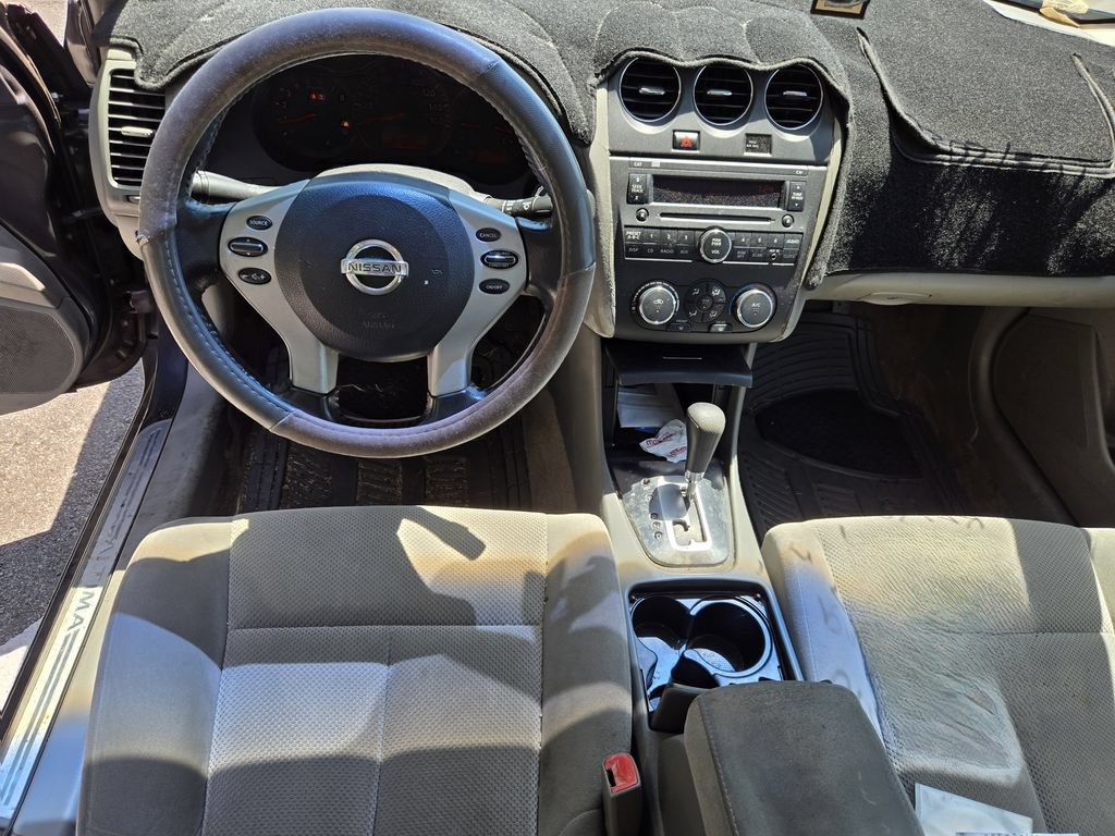 Used 2008 Nissan Altima 3.5 SE w/ Emergency Aid Pkg FWD image 11