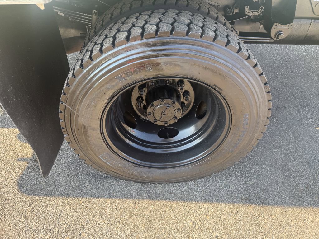 Used 2019 Ford F550 2WD Regular Cab Super Duty image 18