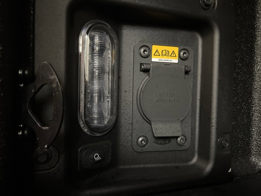 New 2026 Ford Maverick Lariat w/ Black Appearance Package image 37